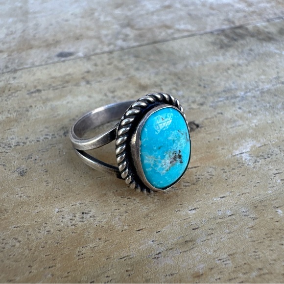 American Vintage Jewelry - vintage turquoise ring Size 5.5